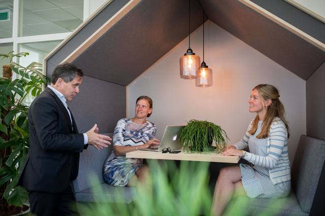 Driegesprek tijdens tweede spoortraject bij ADXpert